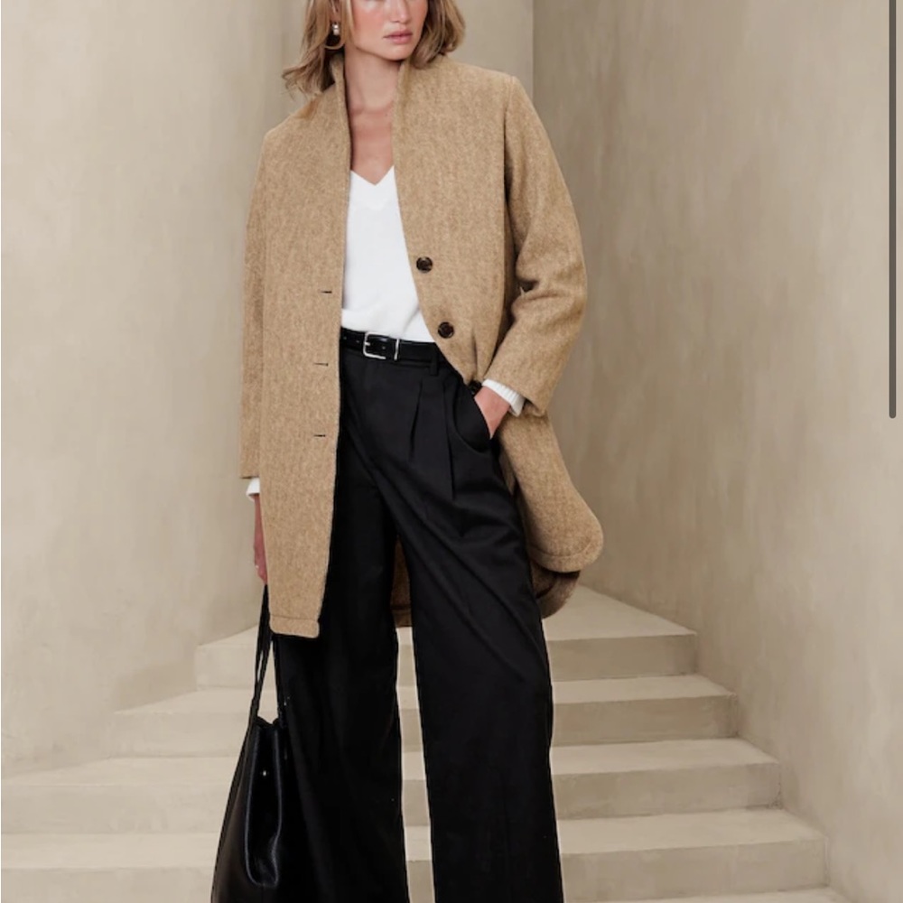 SHAWL COLLAR COAT - OATMEAL HEATHER COLOR Relaxed fit - can fit a SMALL